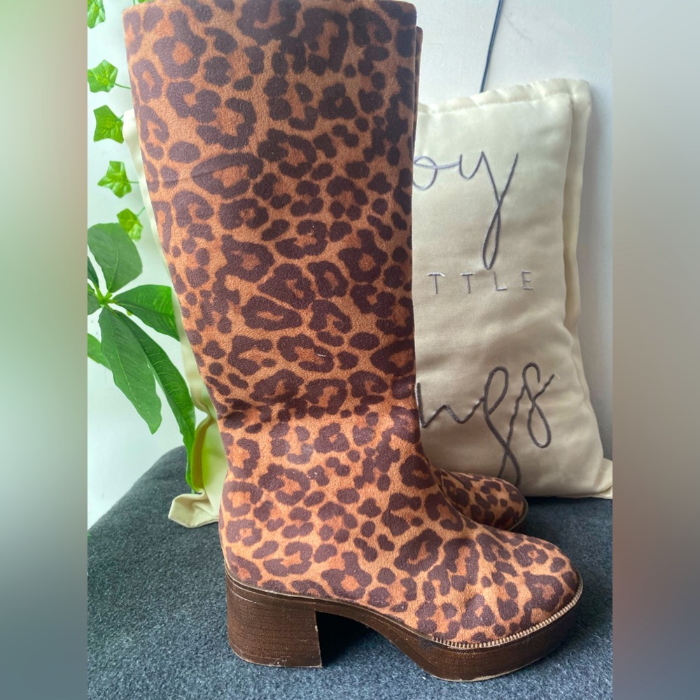 Rare Steve Madden Girls Sample Boot - leopard